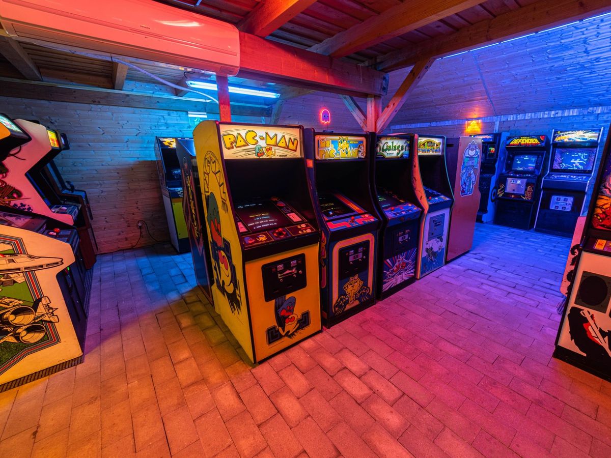 Arcade Hry — hlavní fotografie