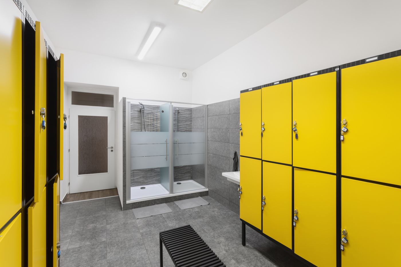 JDIDOSEBE s.r.o. - Posilovna