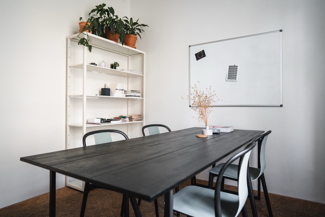 12 oz / Zlatnická Coworking